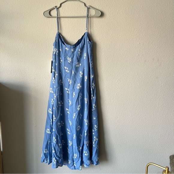 Reformation Cybill Dress in Verona - Picture 6 of 12